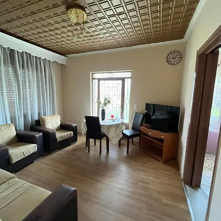 Tatil Evi Garden House